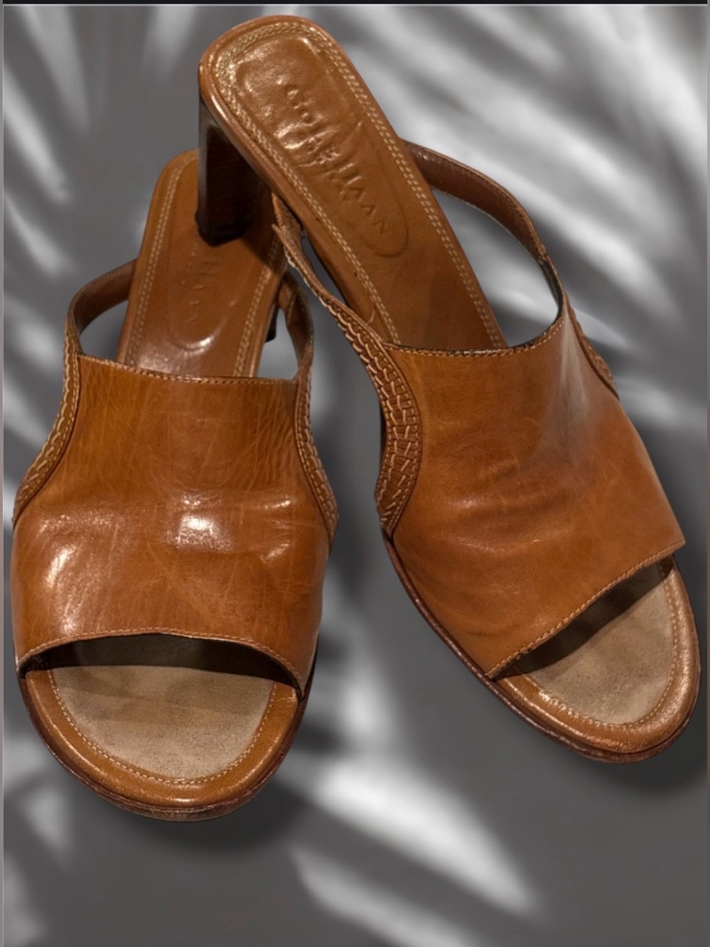 Cole Haan Country Vintage Tan Leather Heeled Mules Sandals Size 6 B